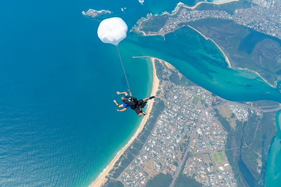 Skydive Newcastle Hero Image | East Coast Tours Australia