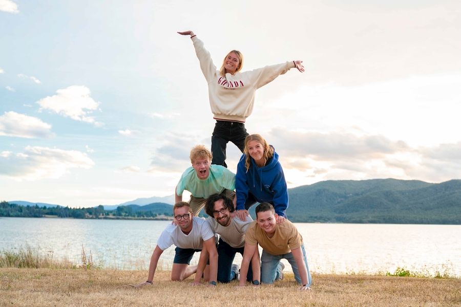 https://mr-travl.com/img/3689/gallery/intro-travel-nz-south-island-friends-9-day-sp-900x600-tts.jpeg Main Image | East Coast Tours Australia