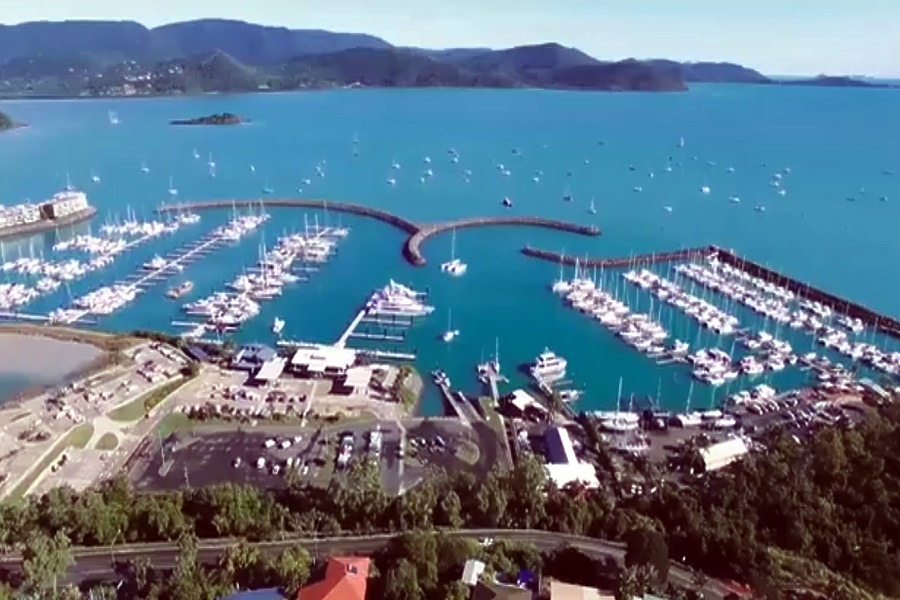 Sailing Whitsundays Hero Image For <p>Whitsunday Marinas Directory</p>
