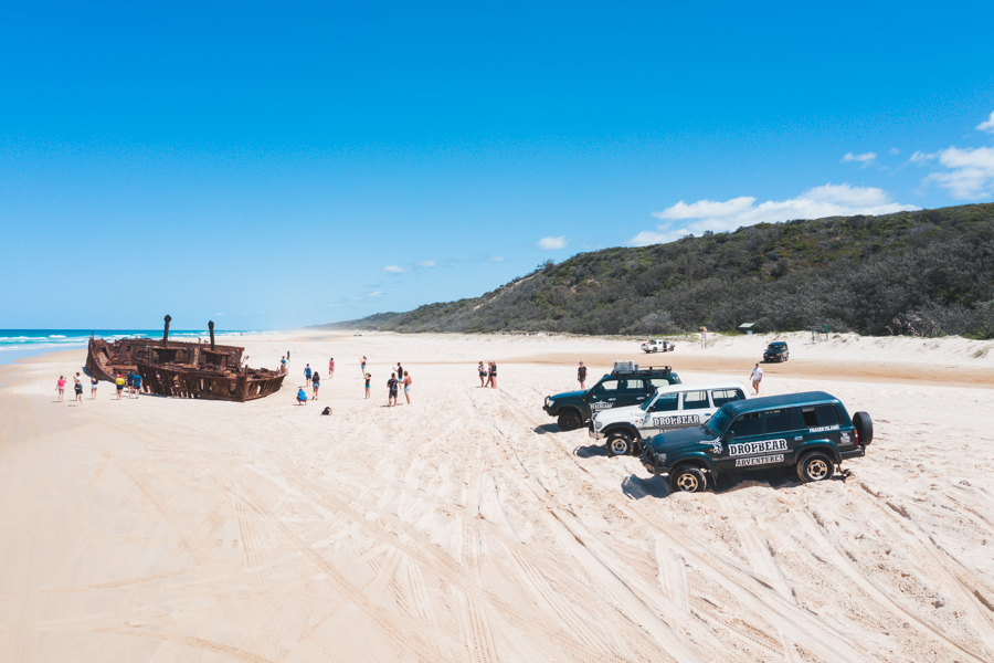 four wheel driving, fraser island, adventure