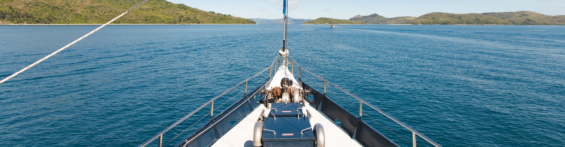 Overnight Tour Deals - Sailing Whitsunday Image