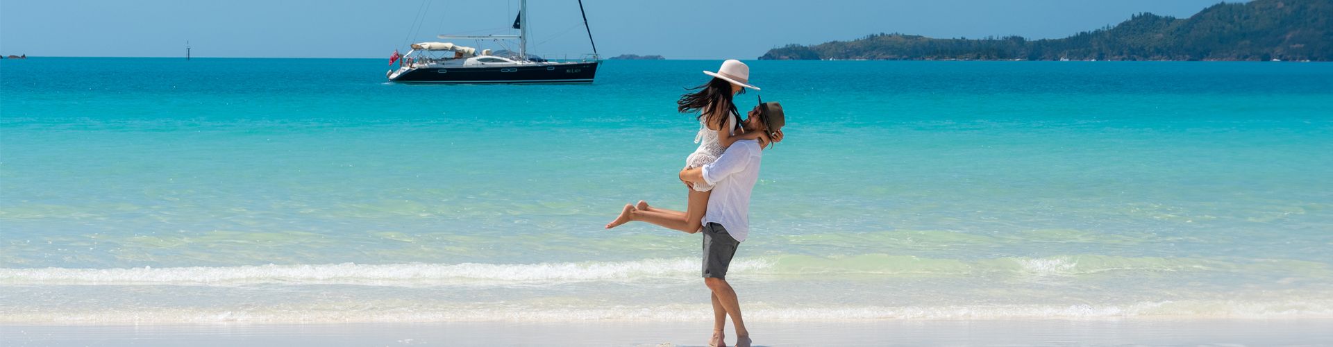 Romantic Getaway Packages - Sailing Whitsunday Image