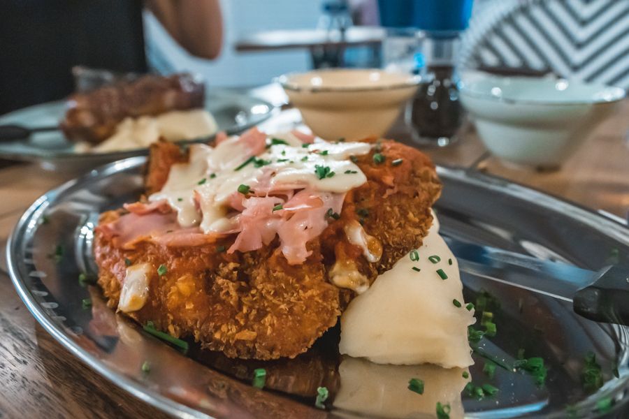 Pub Food Airlie Beach