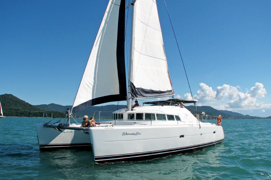 Honeymoons In The Whitsundays Sailing Whitsundays