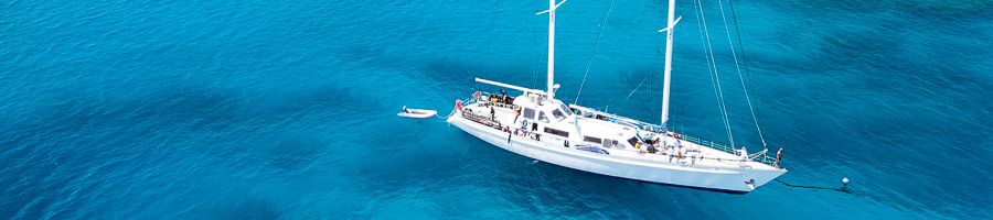 Summer Jo SV in the Whitsundays