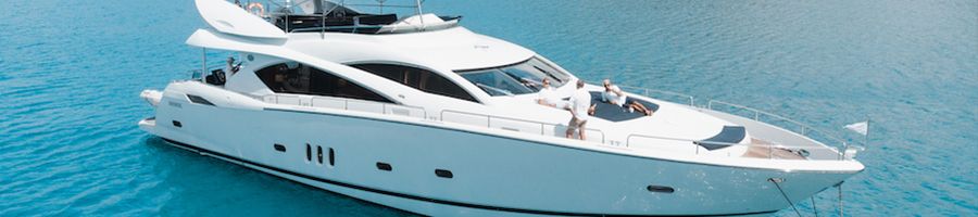 alani luxury superyacht on the ocean