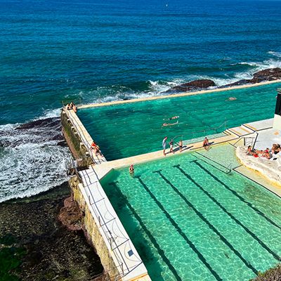 Bondi Bay iceberg ocean pools with turquoise water