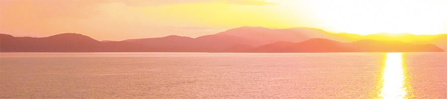 colourful sunset over the whitsunday islands 