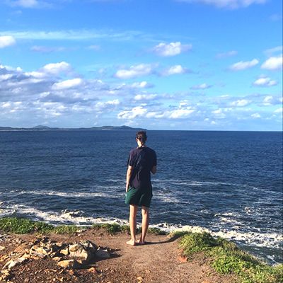 A man at a Little Nobby lookout in Crescent HEad