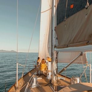 Pilgrim Lunchtime Sailing in Magnetic Island