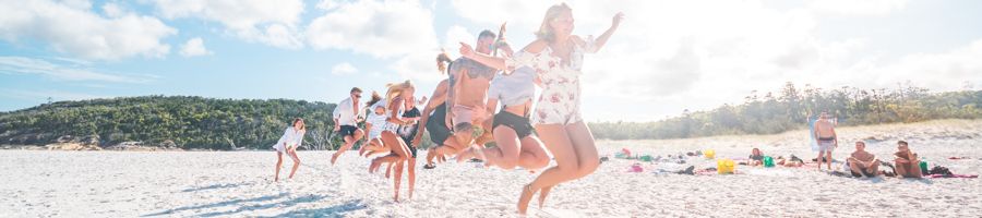 backpackers, whitehaven beach